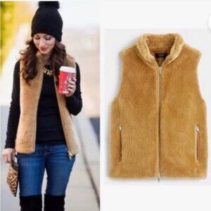 J Crew Plush Faux Fur Excursion Zip-Up Vest, Satin Lining in Camel Tan Size XXS.